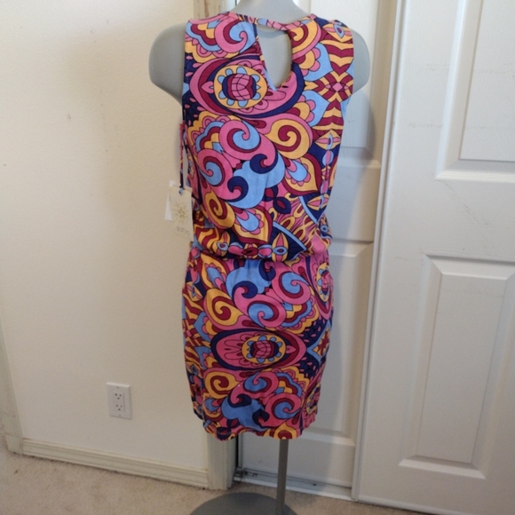 Satva NWT Swirl Tile Print Organic Cotton Ladies Medium w/Cutouts - Picture 2 of 5